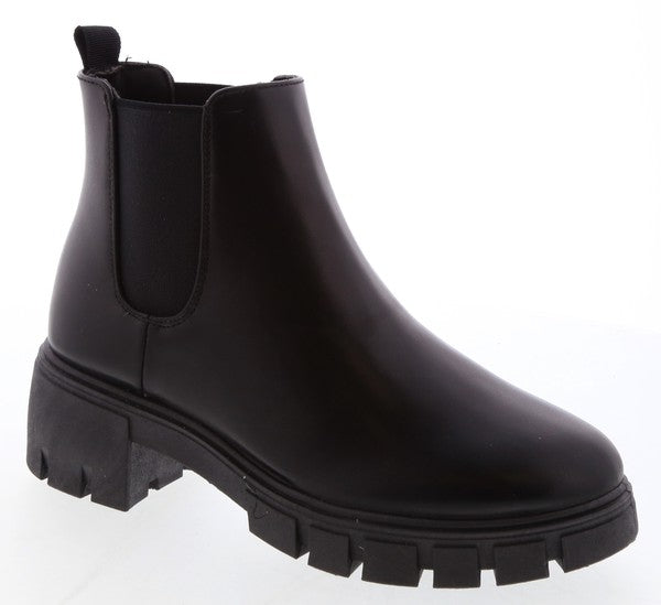 Women’s Lugged Boots