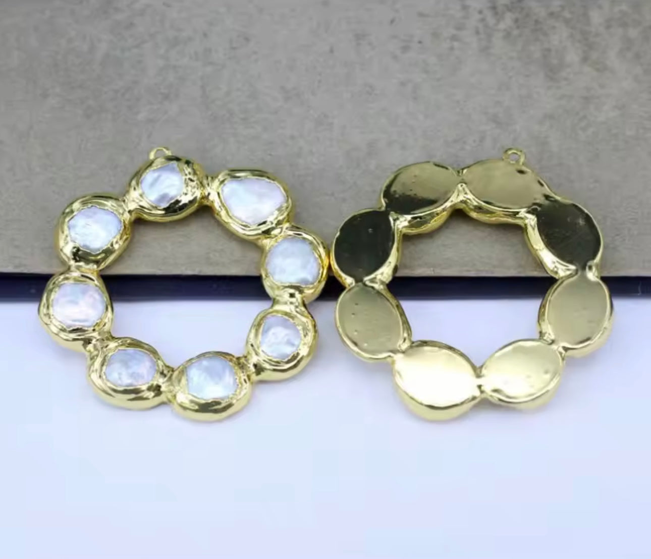 Freshwater Pearl Circle Pendant