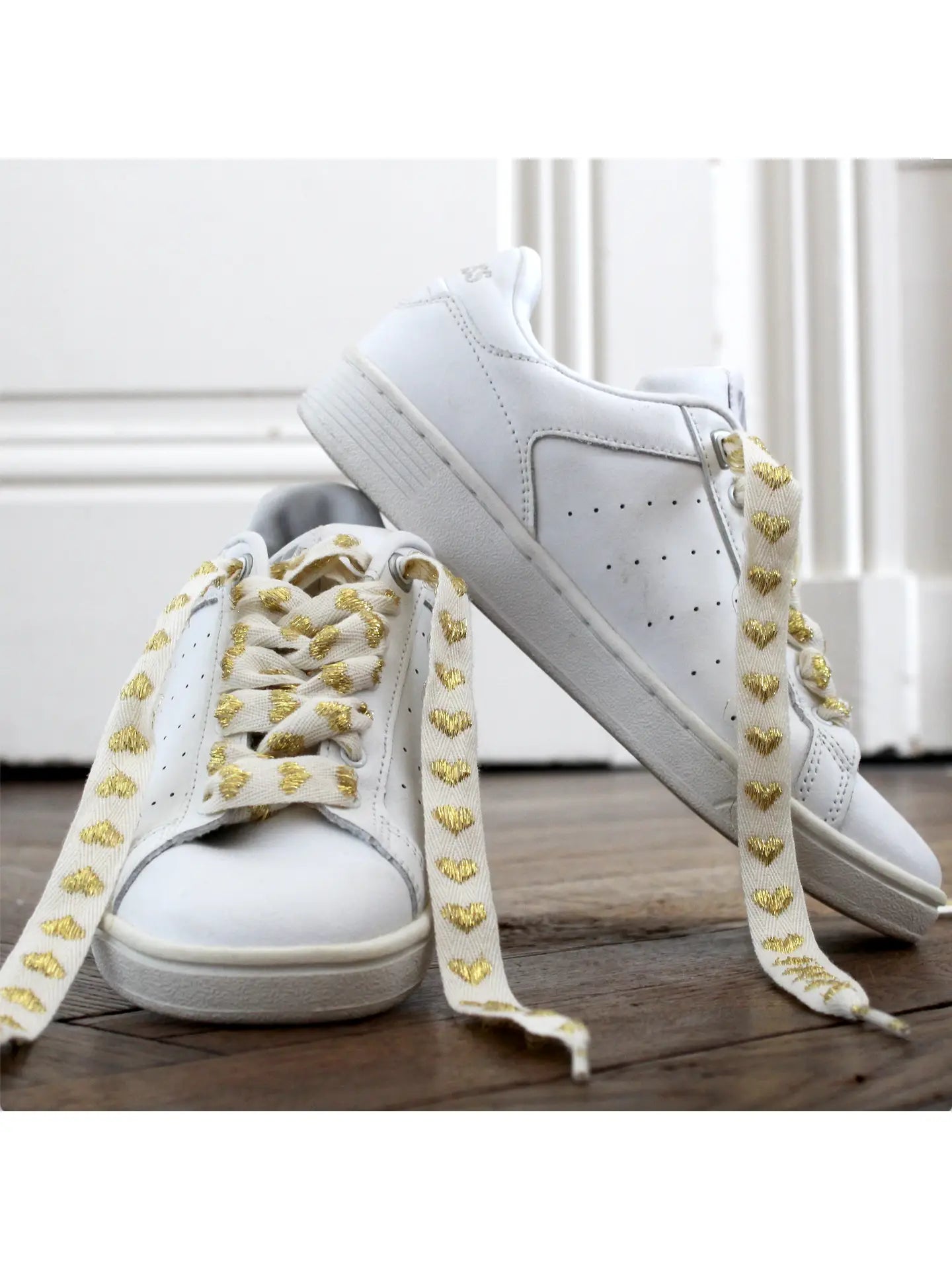 Linen Shoelaces with Golden Hearts