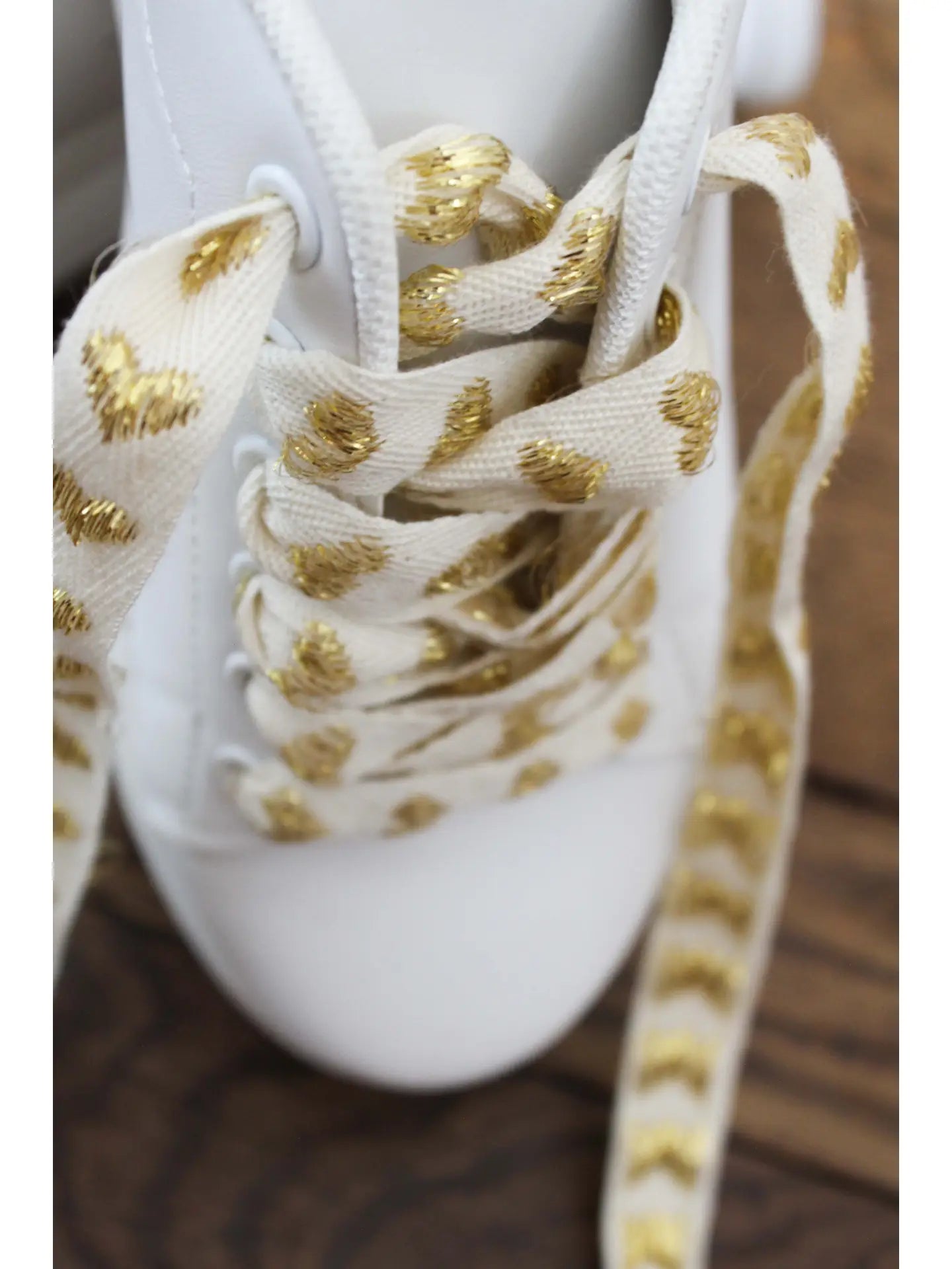 Linen Shoelaces with Golden Hearts