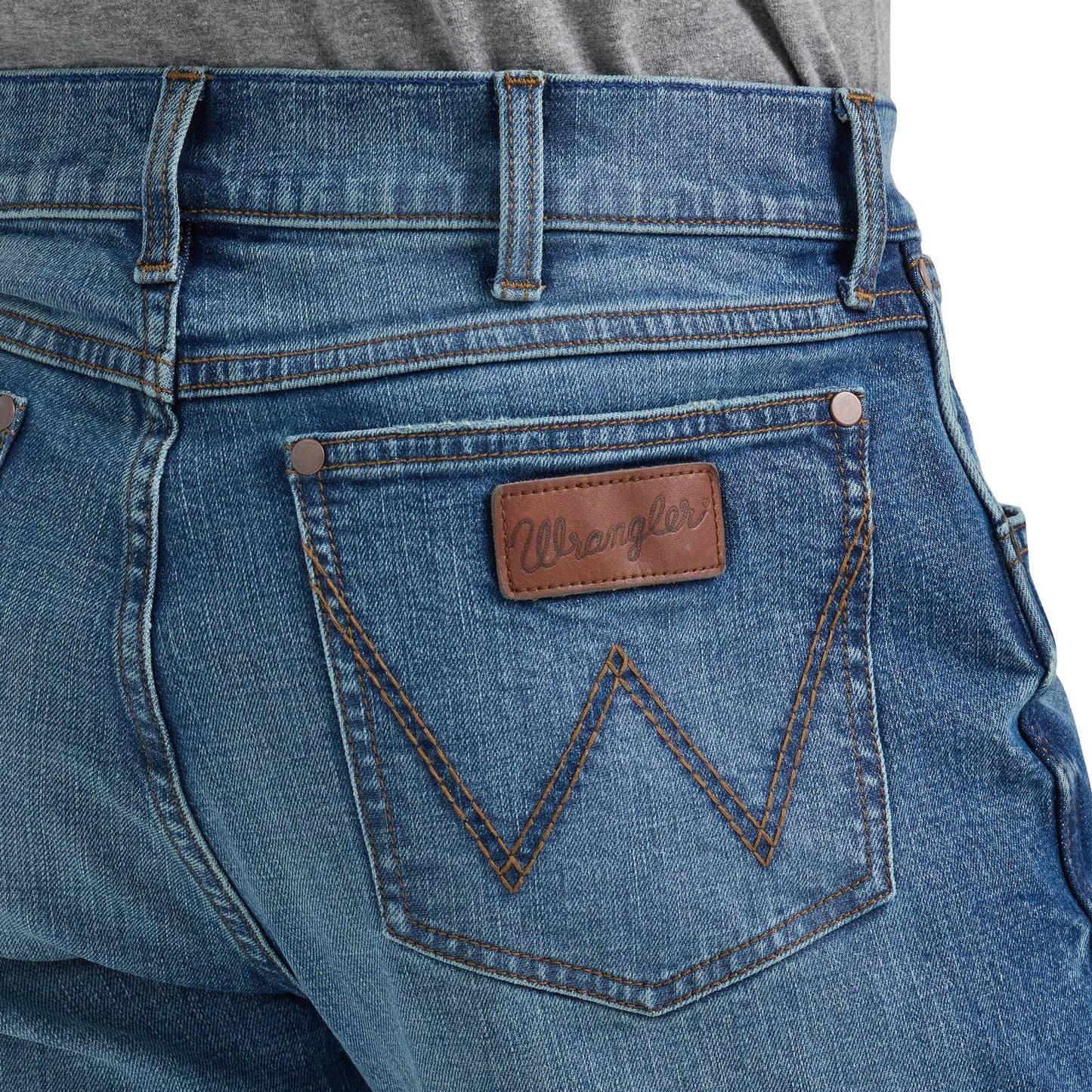 Wrangler Retro® Slim Boot Jean