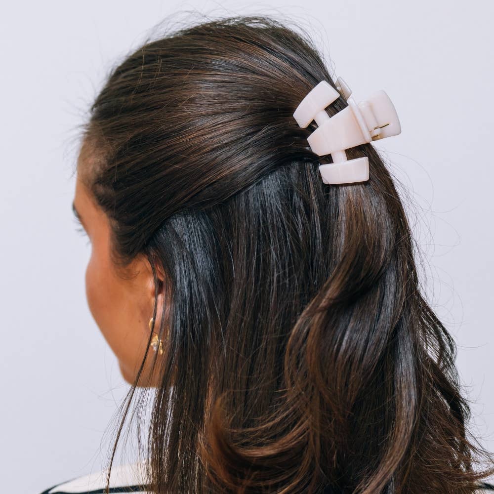 Teleties Classic Claw Clip Petite - Almond Beige