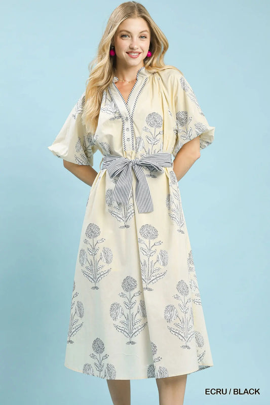 Floral Print V-Neck Maxi Dress