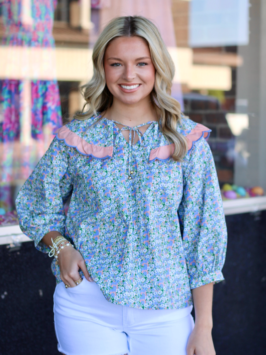 Floral Print Scalloped Collar Top