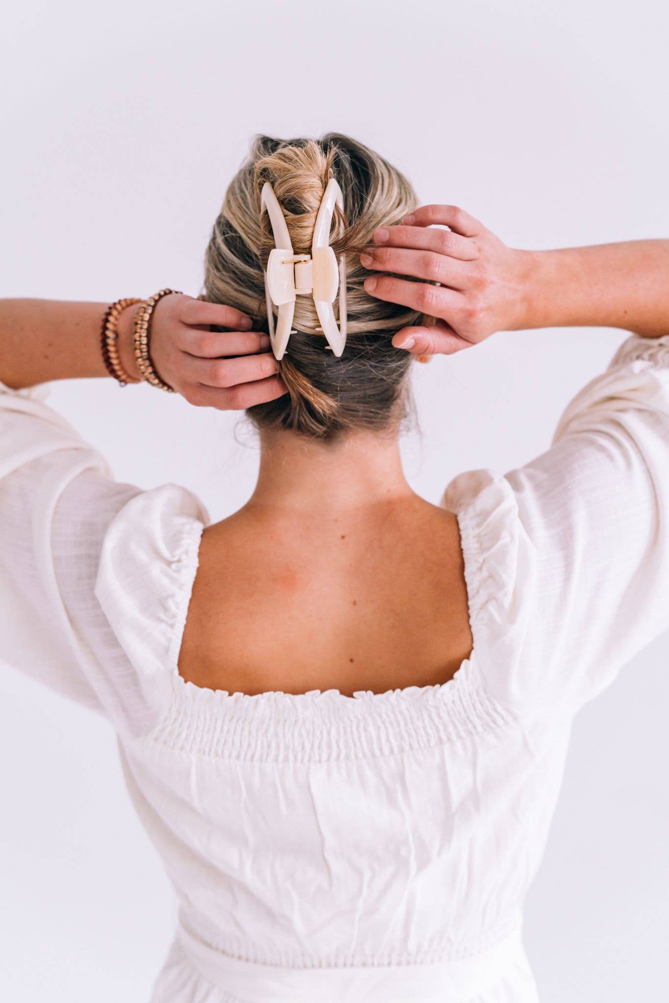 Teleties Open Hair Clip Large - Almond Beige