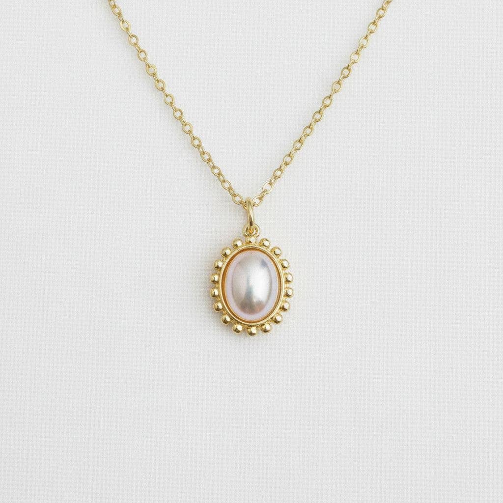 Vintage Inspired Pearl Necklace