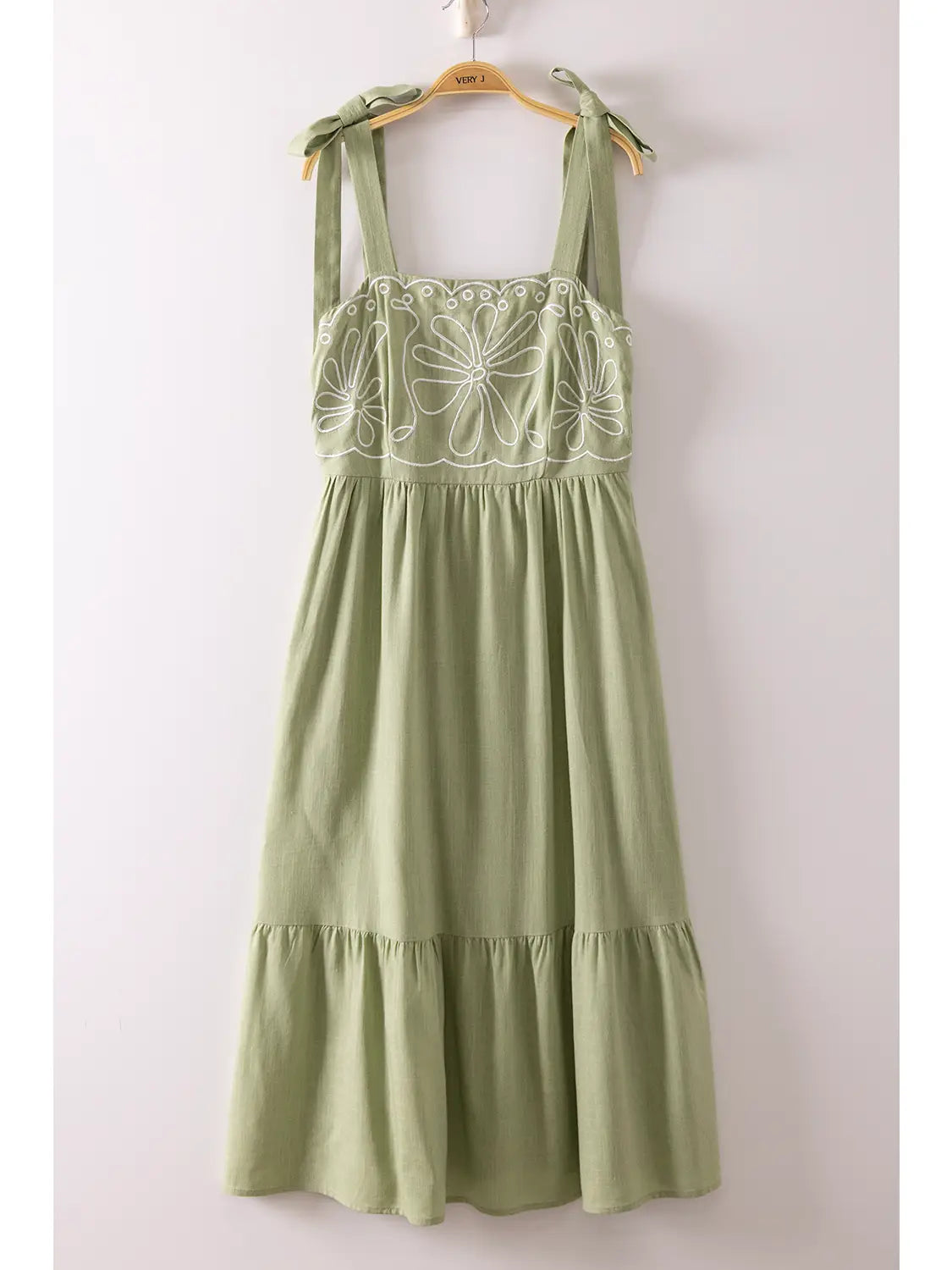 Embroidery Detail Midi Sleeveless Dress