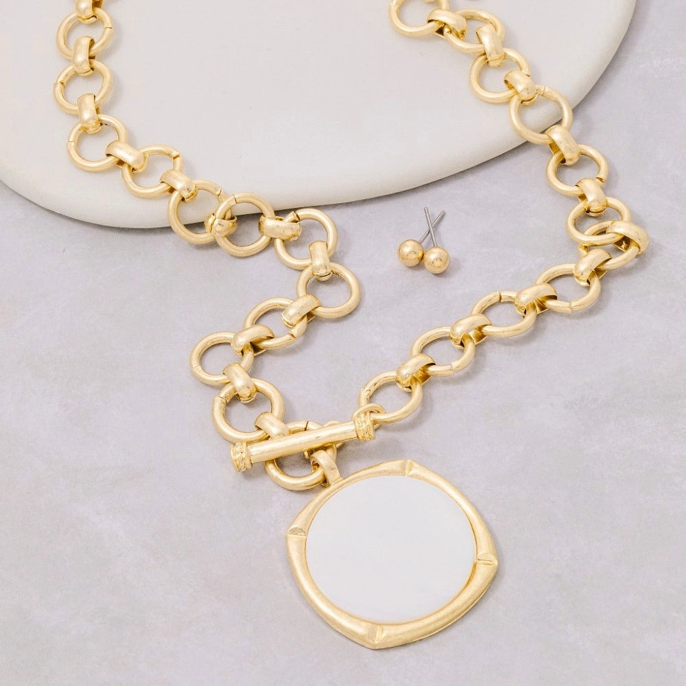 Mother Of Pearl Pendant Necklace