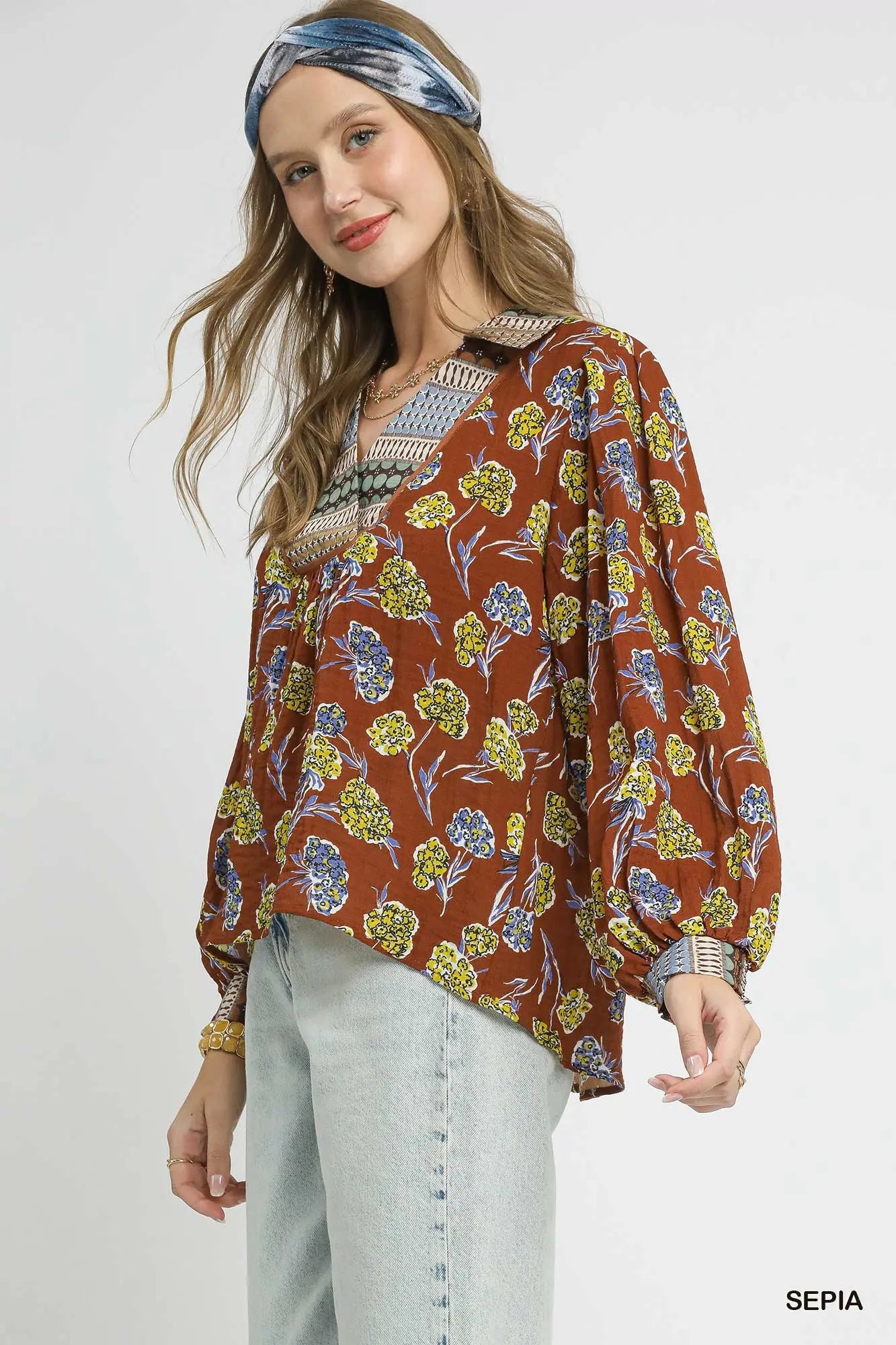 Umgee Floral Print Collar Blouse