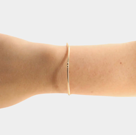 EXTENDED Mollie Bar Bracelet