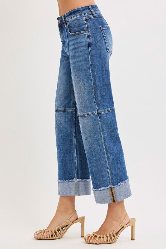 Risen Crop Wide Seam Detailed Jeans