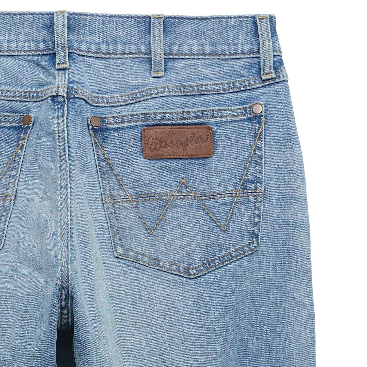 Wrangler Retro® Slim Boot Jean