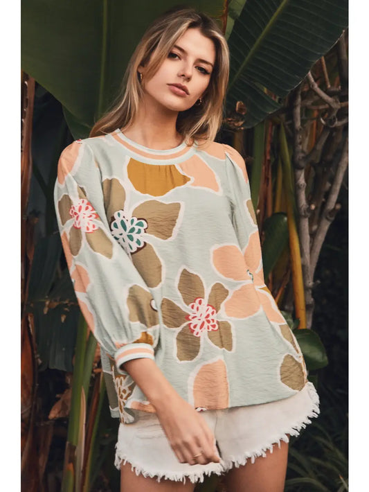 Curvy Floral Balloon Sleeve Top