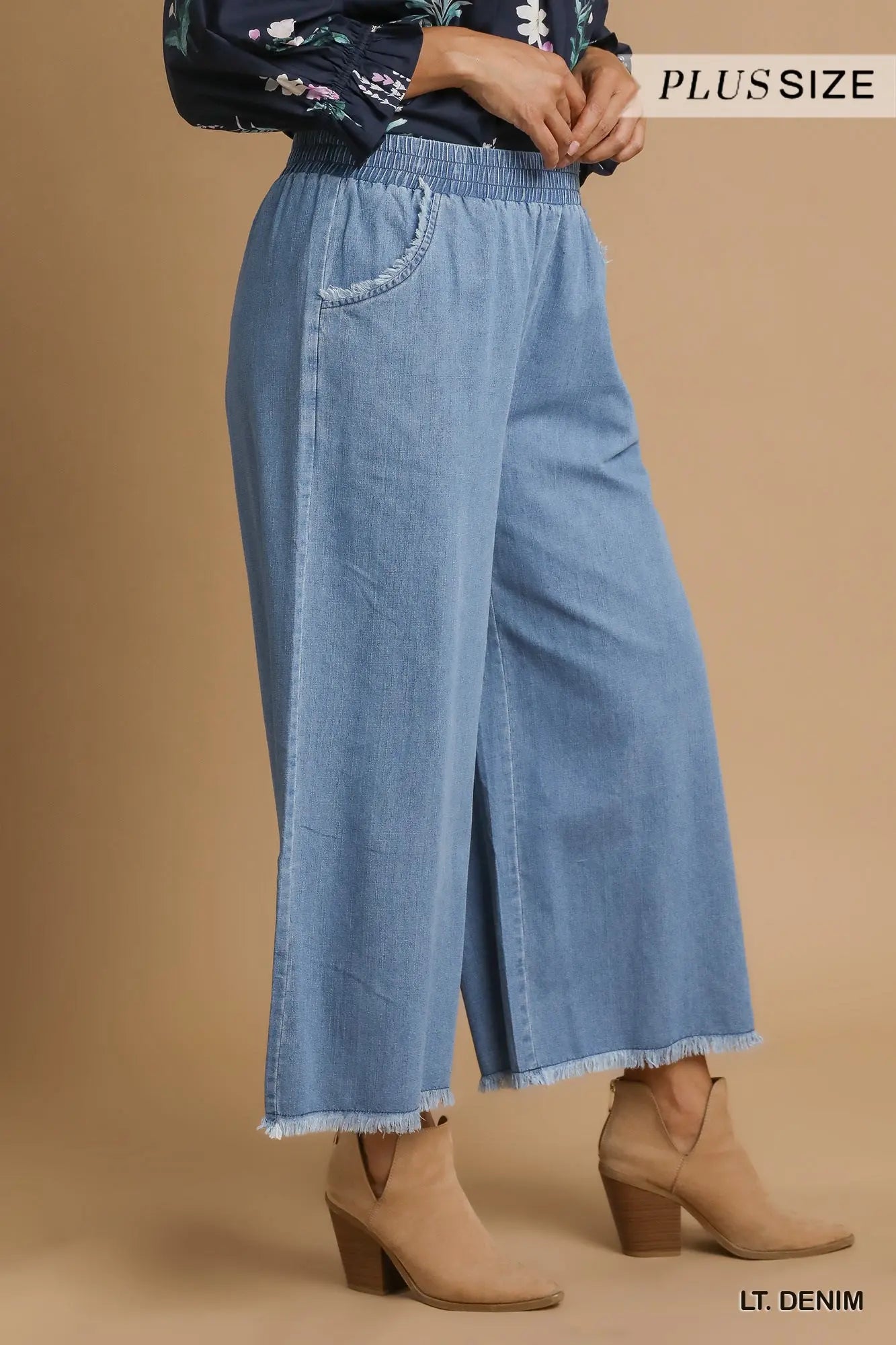 Curvy Washed Denim Pants