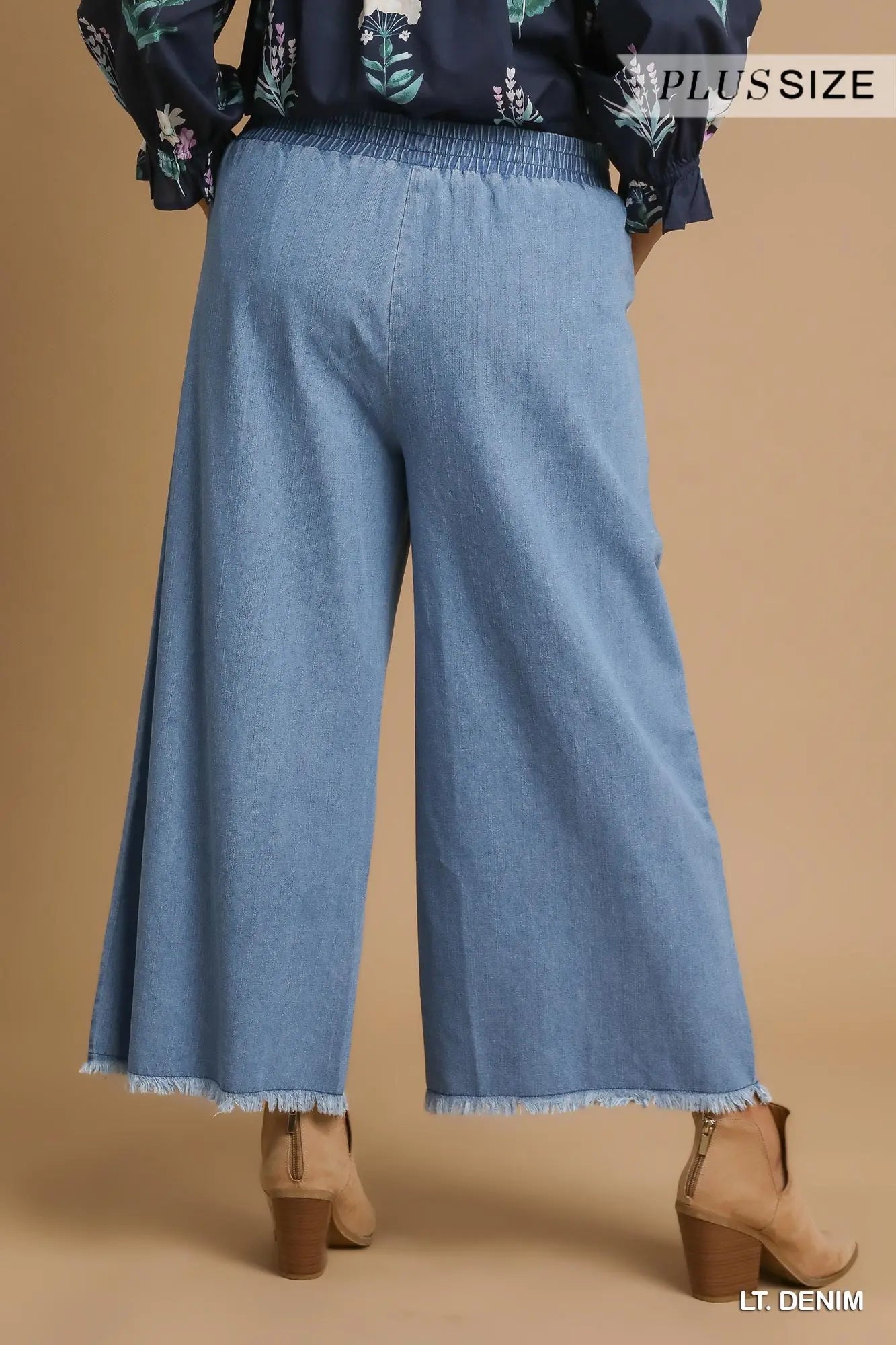 Curvy Washed Denim Pants